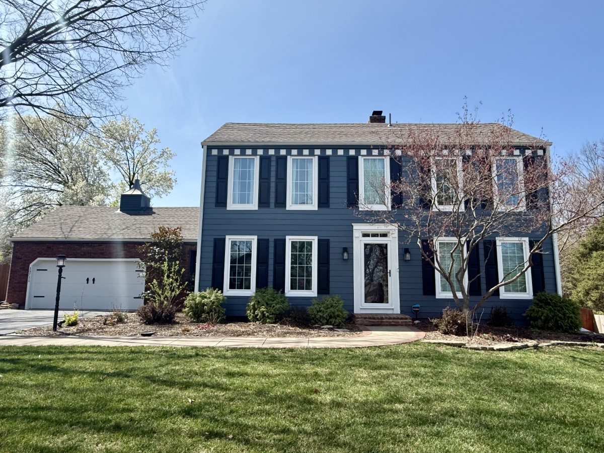Most Trusted James Hardie Contractor in Shawnee, Kansas!