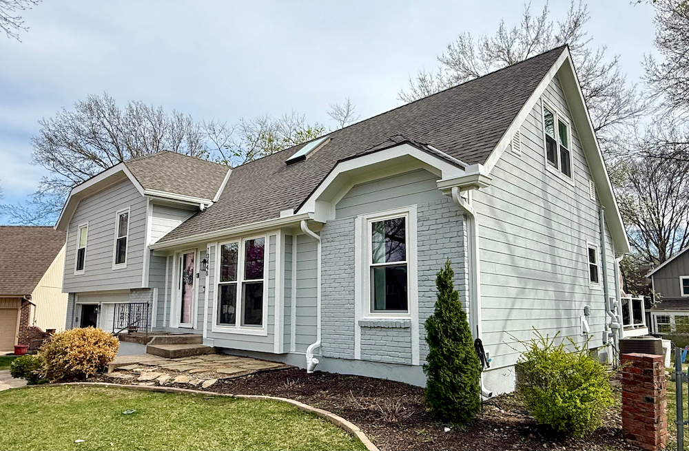 Trusted Siding Contractor Completes Job in Lenexa Kansas